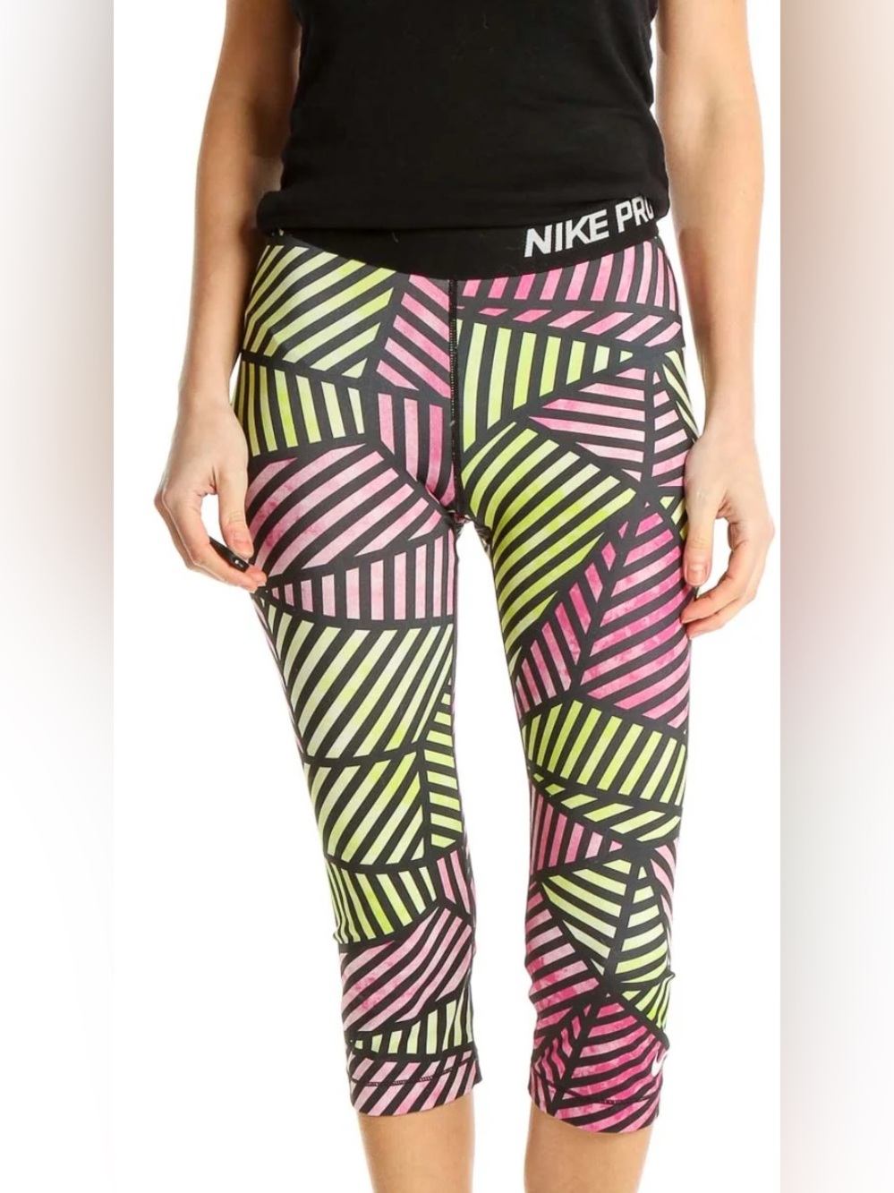 Nike pro Womens geometric print cropped Leggings size large